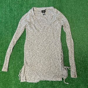 Day trip size small women’s long sleeve top!